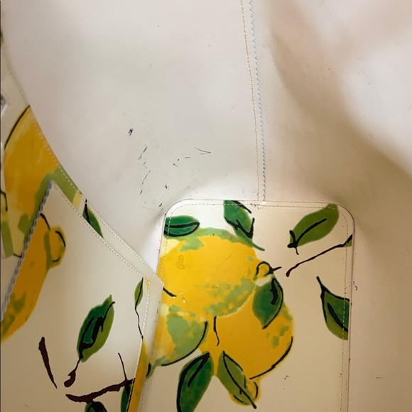 Kate Spade New York all day lemon toss tote -Rare. - Picture 8 of 12